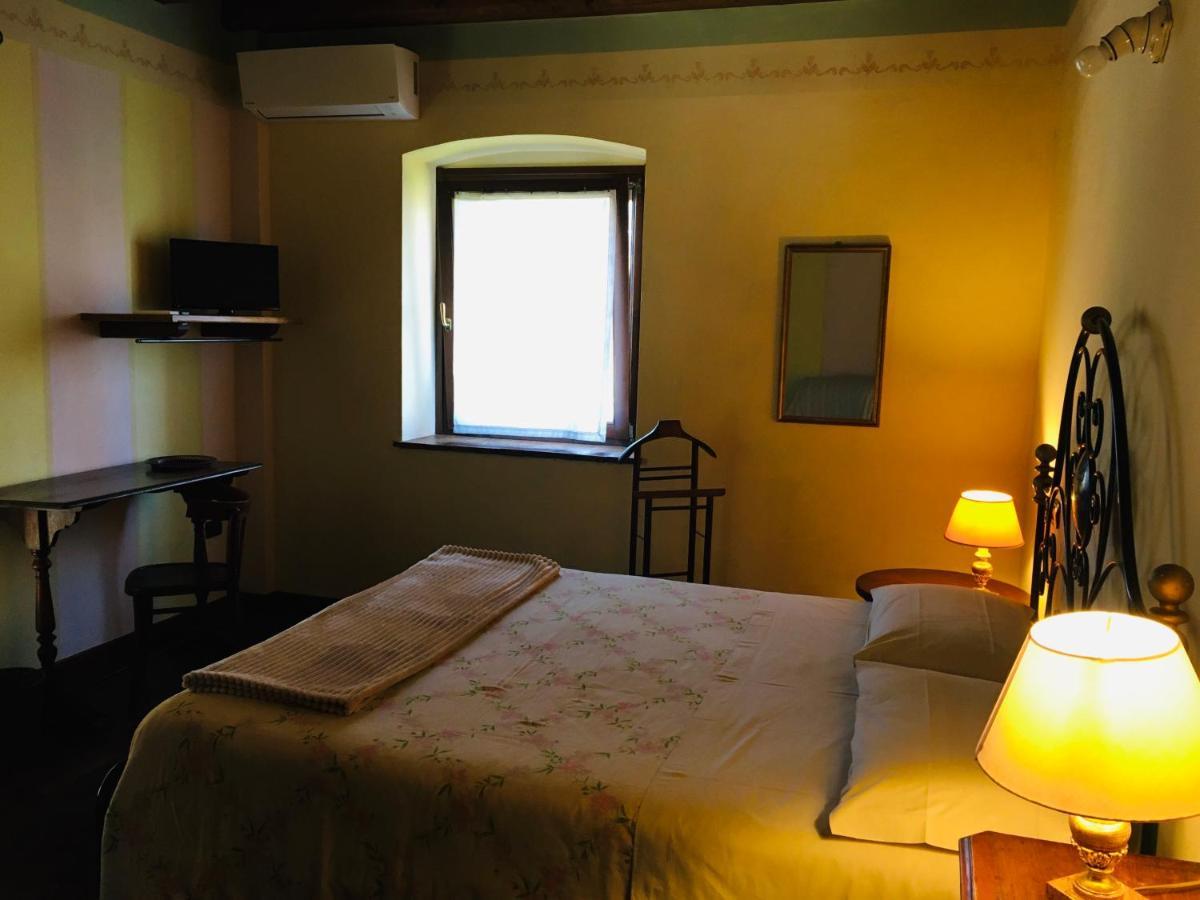 B&B Ai Tre Confini 몬잠바노 외부 사진