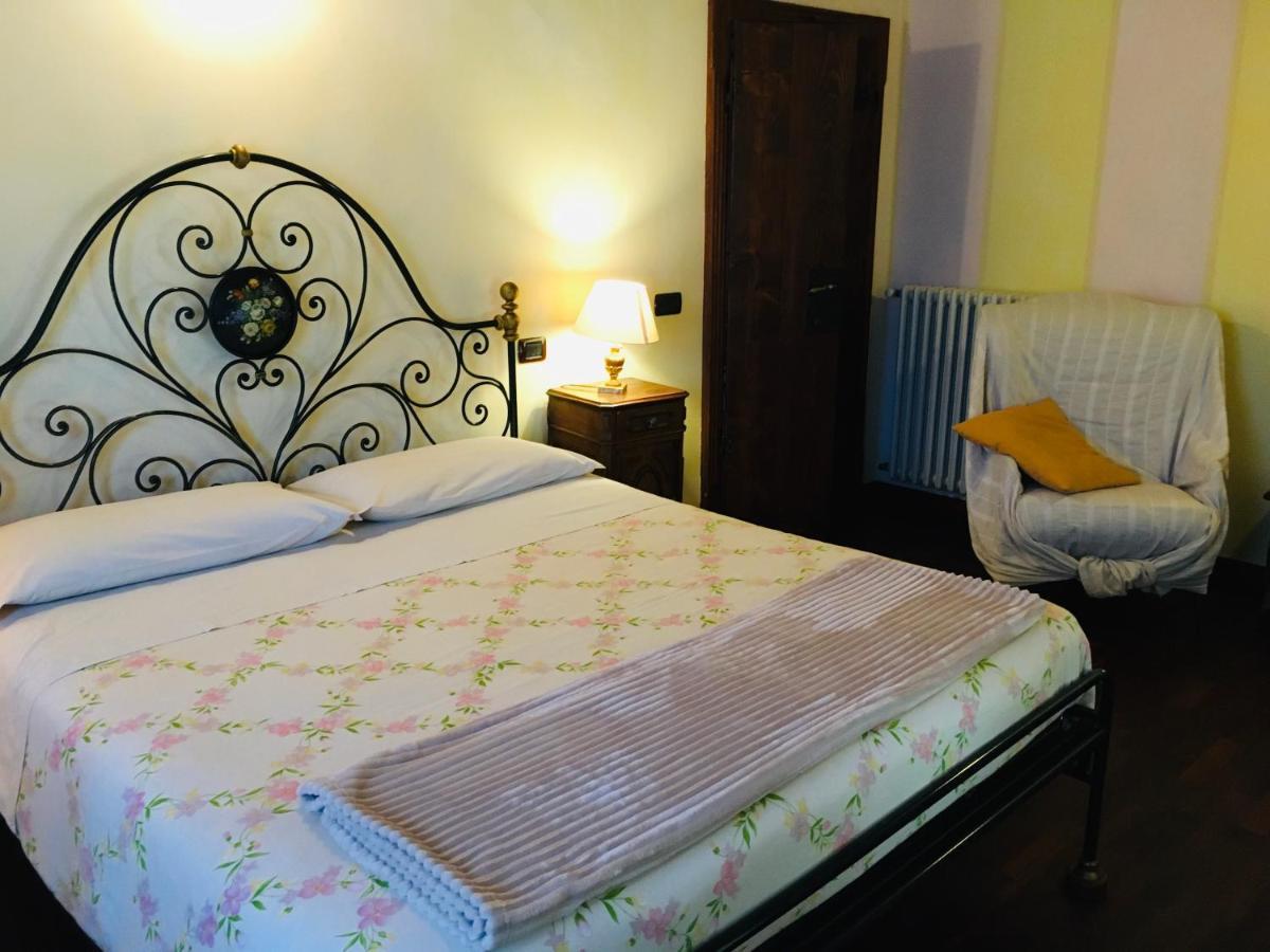 B&B Ai Tre Confini 몬잠바노 외부 사진